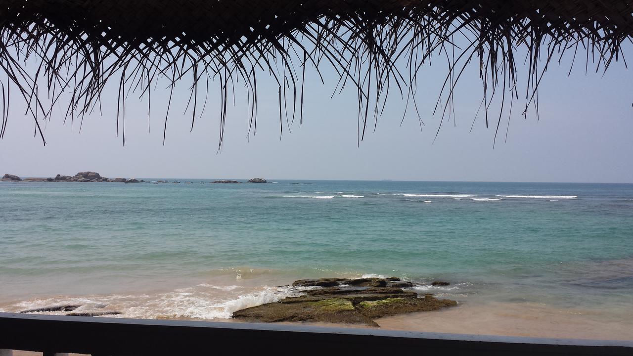 Coral Seas Beach Hikkaduwa Exterior foto