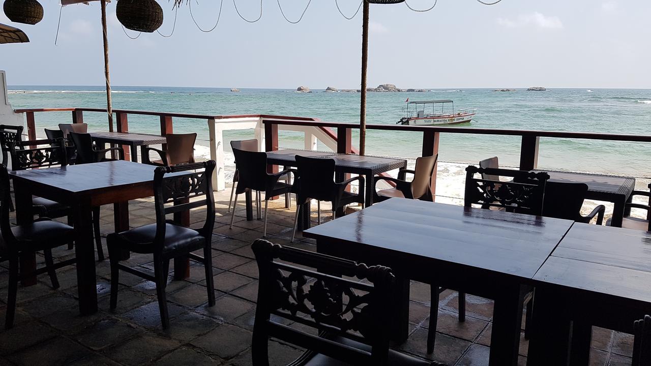 Coral Seas Beach Hikkaduwa Exterior foto
